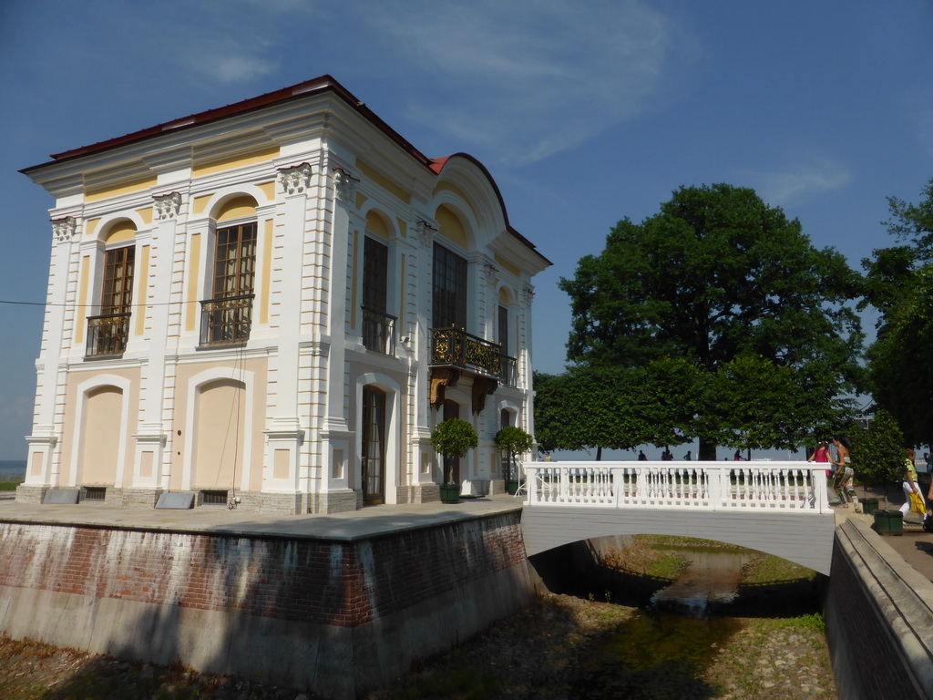 Front of the Hermitage Palace, viewed from the touring cart