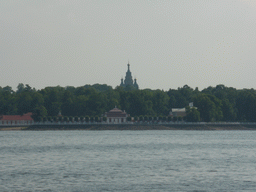 The Monplaisir Palace and the towers of the St. Peter and Paul Cathedral, viewed from the hydrofoil to Saint Petersburg