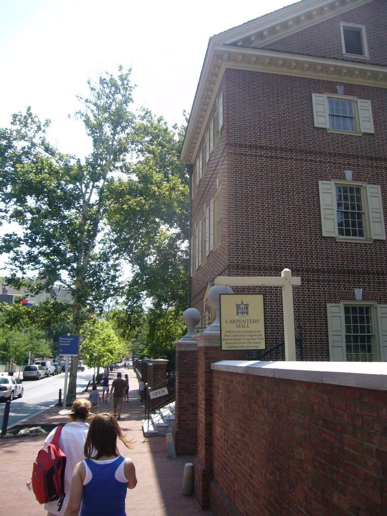 Miaomiao and our tour guide at House Harmony Lane and the entrance to Carpenter`s Hall