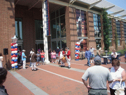 Independence Day actors at the front of the Independence Visitor Center