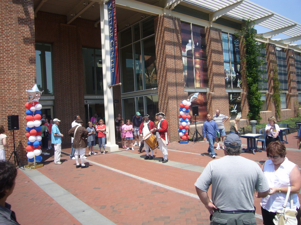 Independence Day actors at the front of the Independence Visitor Center