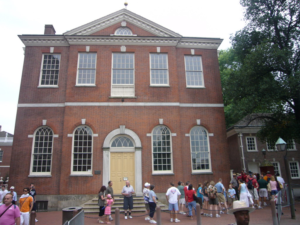 The Old City Hall (First Supreme Court)