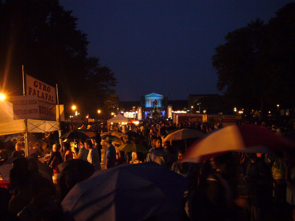 Independence Day celebrations at the Benjamin Franklin Parkway, by night