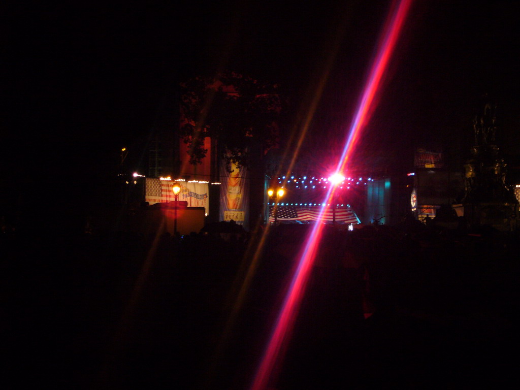 Independence Day concert in front of the Philadelphia Museum of Art, from the Benjamin Franklin Parkway, by night