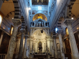 Altar on the left side of the transept of the Duomo Cathedral