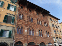 Facade of a building at the Lungarno Pacinotti street