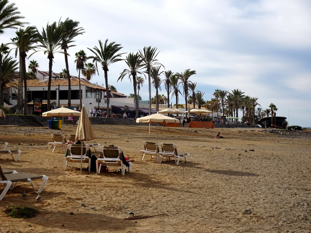 Southwest side of the Playa Honda beach