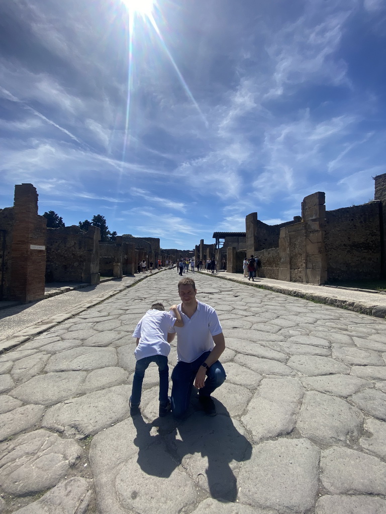 Tim and Max at the Via dell`Abbondanza street at the Pompeii Archeological Site