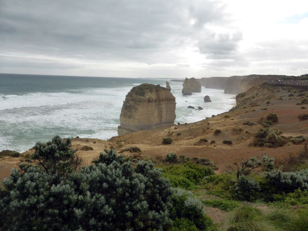 Cliffs at the northwest side with the Twelve Apostles rocks, viewed from the Twelve Apostles viewing point