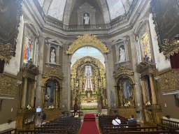 Nave and apse of the Igreja de Santo Ildefonso church