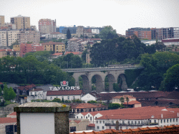 Railroad bridge at Vila Nova de Gaia, viewed from the Terreiro da Sé square