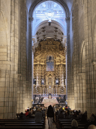 Nave, apse and altar of the Porto Cathedral