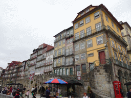 Buildings at the Cais da Estiva street, viewed from the Praça da Ribeira square