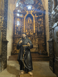 Statue of São Francisco and altarpiece at the Igreja Monumento de São Francisco church