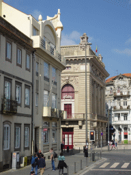 Front of the São João National Theater at the Praça da Batalha square, viewed from the sightseeing bus at the Rua de Alexandre Herculano street