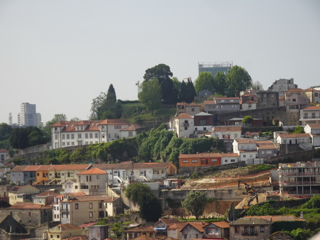 Vila Nova de Gaia, viewed from the sightseeing bus on the Rua da Restauração street