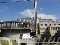 South side of the Hospital Geral de Santo António at the Rua da Restauração street, viewed from the sightseeing bus