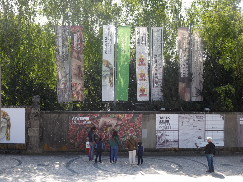 Front of the Museu de Arte Contemporânea de Serralves museum at the Avenida do Mal. Gomes da Costa street, viewed from the sightseeing bus