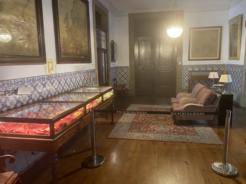Interior of a room at the southeast side of the upper floor of the Palácio da Bolsa palace