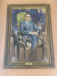 Portrait of Rui de Carvalho de Araújo Moreira at the Golden Room at the northeast side of the upper floor of the Palácio da Bolsa palace, with explanation