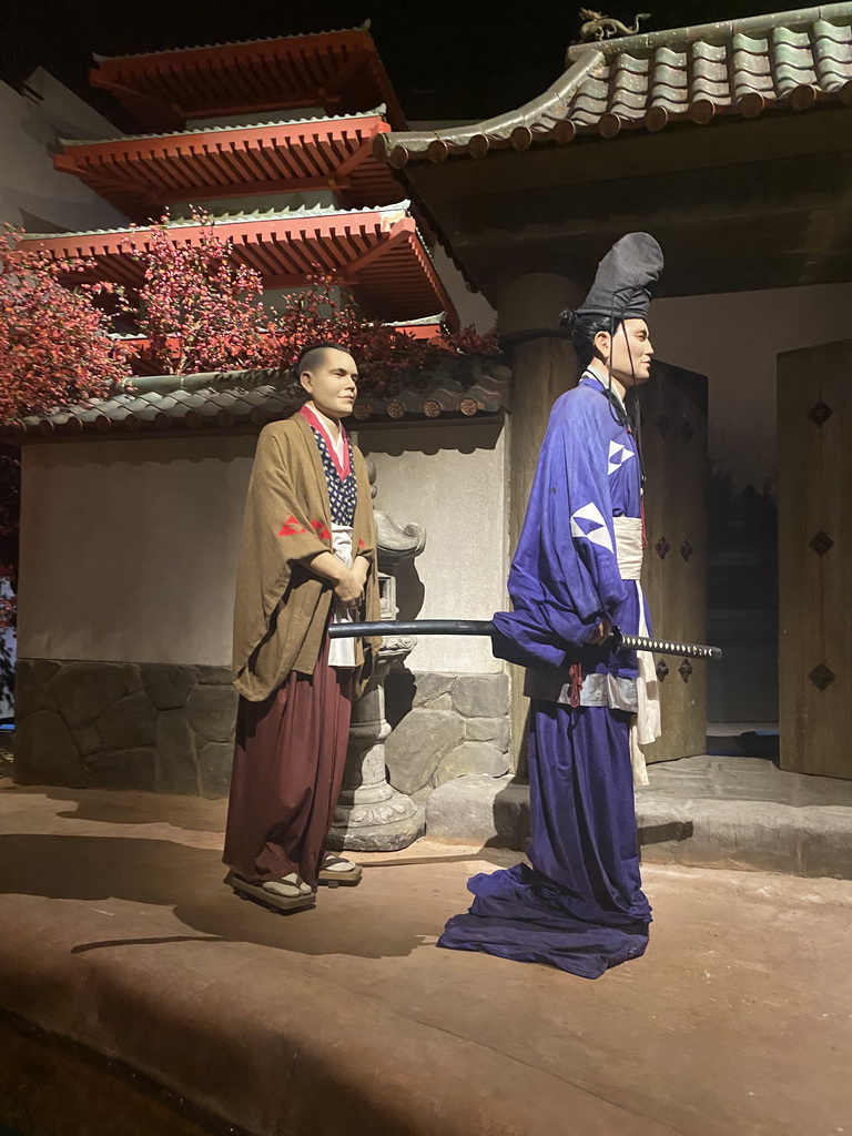 Warrior statues at the Japan section of the boat ride at the World of Discoveries museum