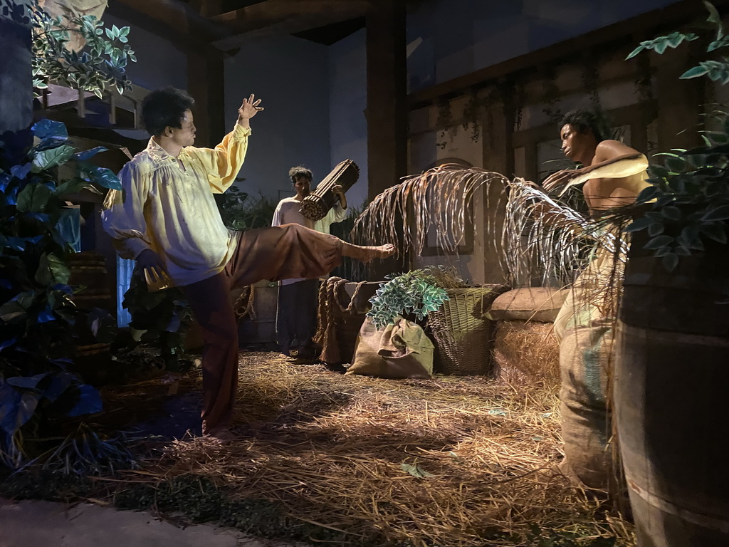 Statues at the Brazil section of the boat ride at the World of Discoveries museum