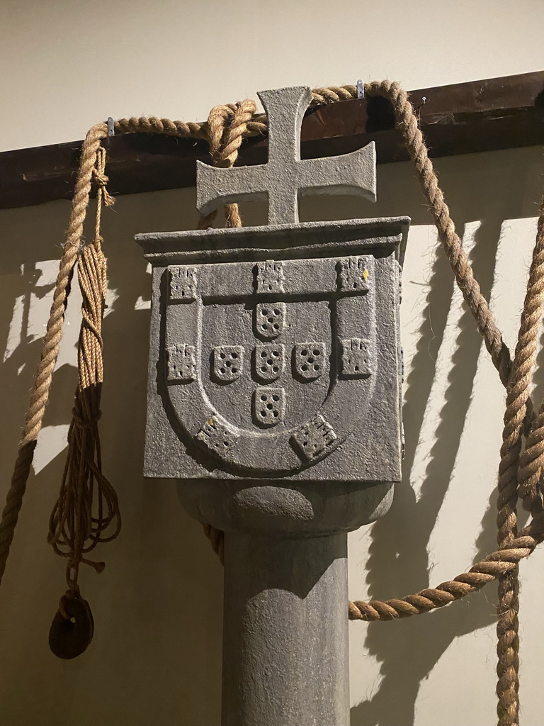 Column at the Shipyard room at the World of Discoveries museum