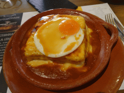 Francesinha at the Alfândega D`Ouro restaurant