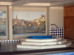 Jacuzzi at the swimming pool at the Hotel Vila Galé Porto