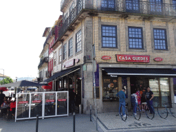 Front of the Casa Guedes Tradicional restaurant at the Praça dos Poveiros square