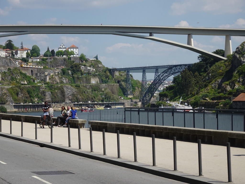 The Avenida Gustavo Eiffel street and the Ponte Infante Dom Henrique and the Ponte D. Maria Pia bridges over the Douro river