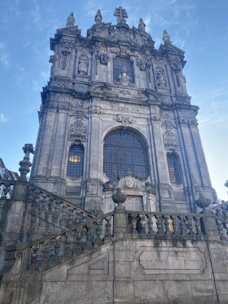 Facade of the Igreja dos Clérigos church at the Rua de São Filipe de Nery street