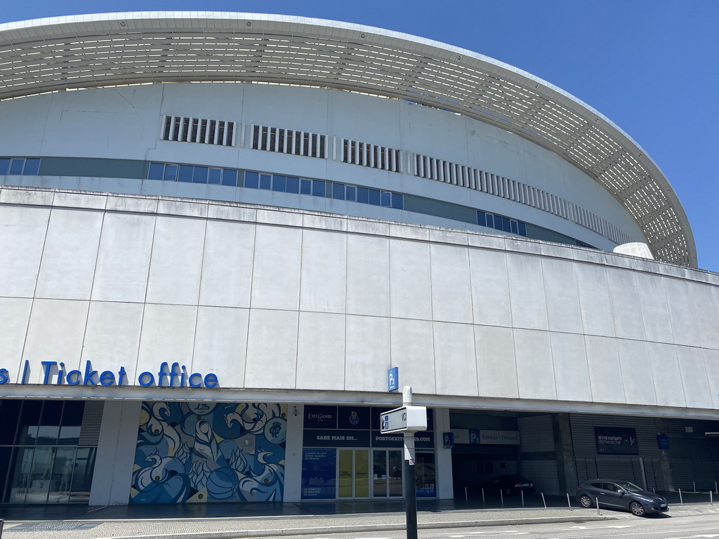 East side of the Estádio do Dragão stadium, viewed from the Via Futebol Clube do Porto street