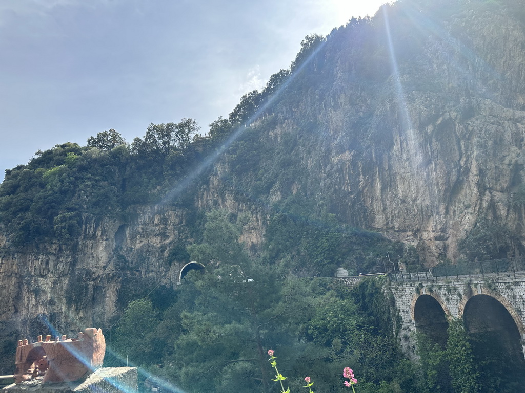 Tunnel at the east side of town at the Amalfi Drive, viewed from our rental car