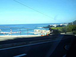 Houses at the Punta Brava cliff, viewed from the rental car on the TF-316 road on the west side of the city