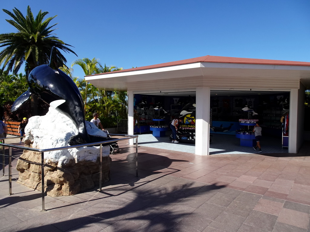 Orca statue and souvenir shop near the Orca Ocean at the Loro Parque zoo