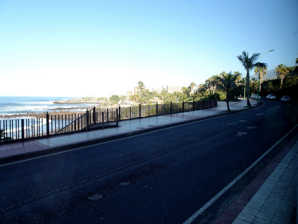 The Avenida Francisco Afonso Carrillo street and the Playa Maria Jiménez beach, viewed from the Loro Parque zoo