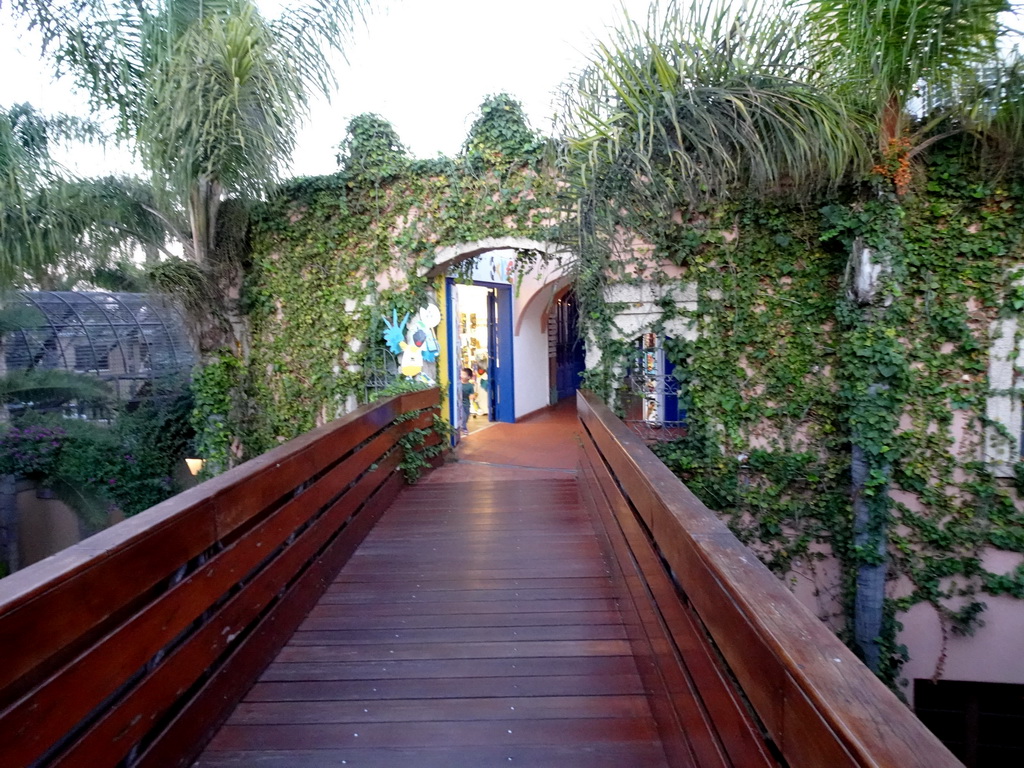 Bridge to a souvenir shop at the Gambian Market at the Loro Parque zoo