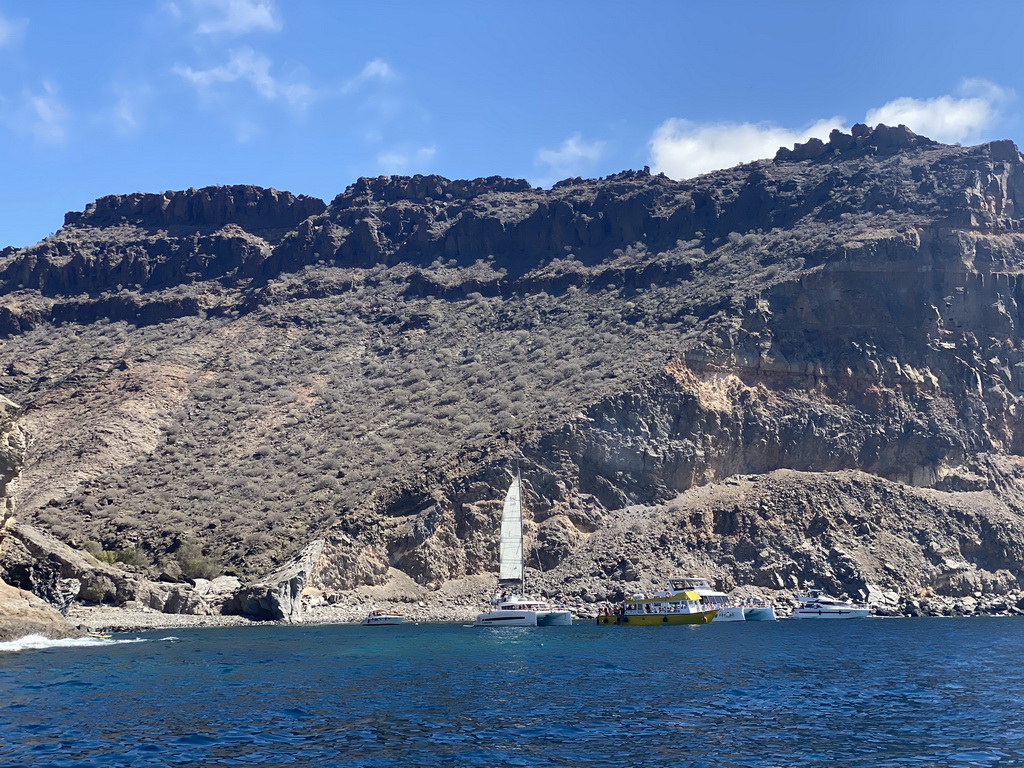 Boats in front of the Playa Perchel beach, viewed from the Sagitarius Cat boat