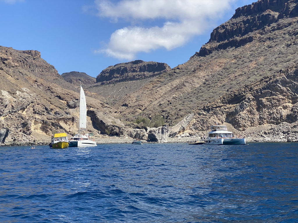 Boats in front of the Playa Perchel beach, viewed from the Sagitarius Cat boat