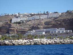 Hotels at the Playa de Amadores beach, viewed from the Sagitarius Cat boat