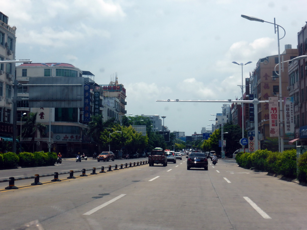 Aihua West Road, viewed from the car