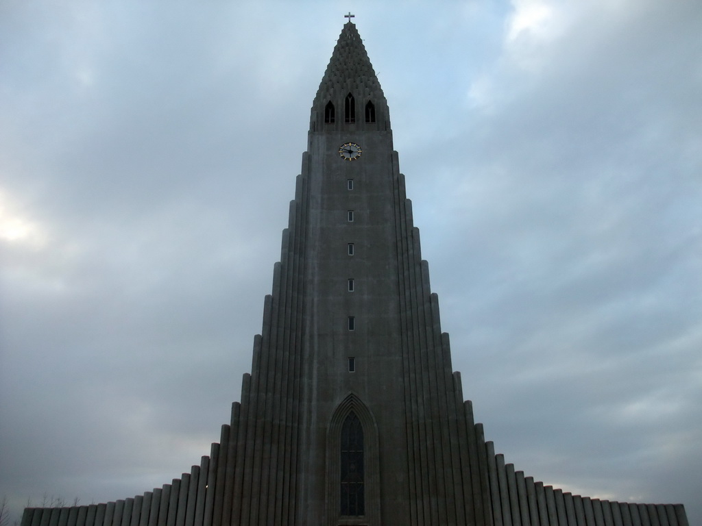 Front of the Hallgrímskirkja church