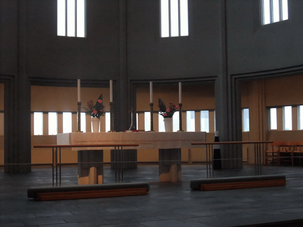 Altar of the Hallgrímskirkja church