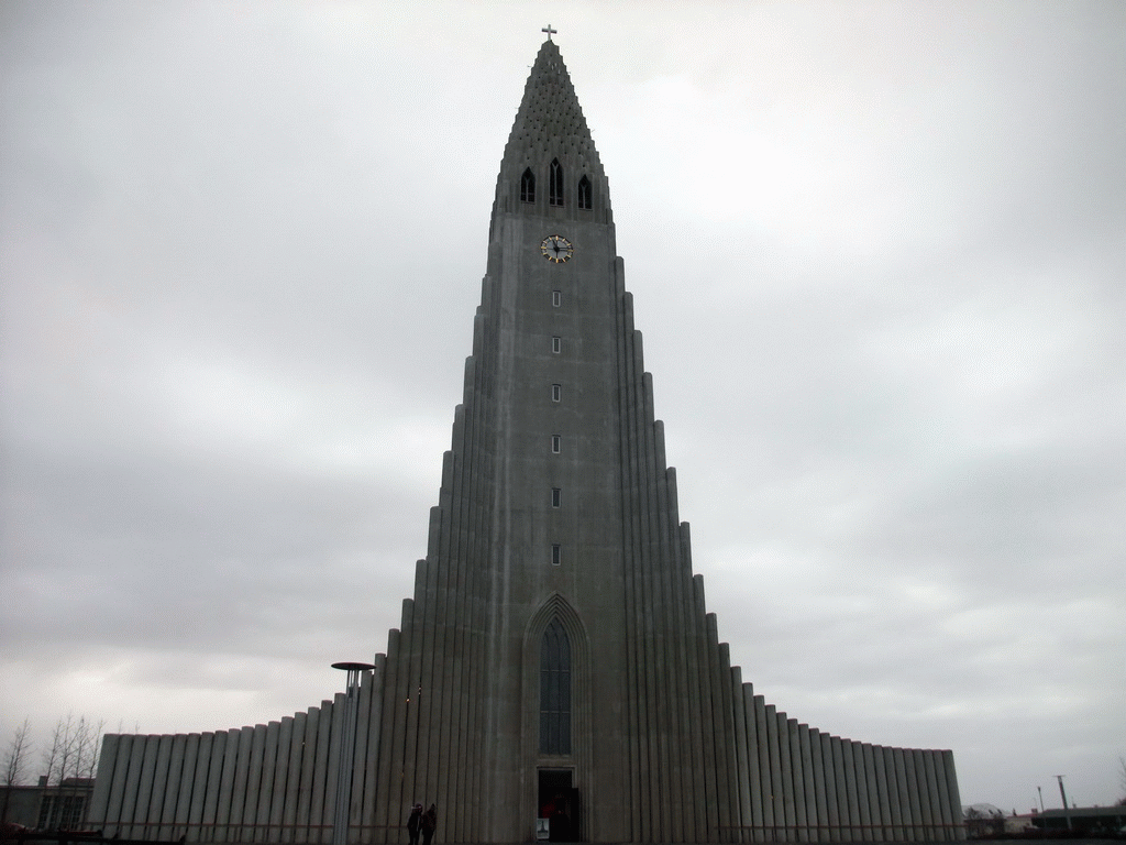 Front of the Hallgrímskirkja church