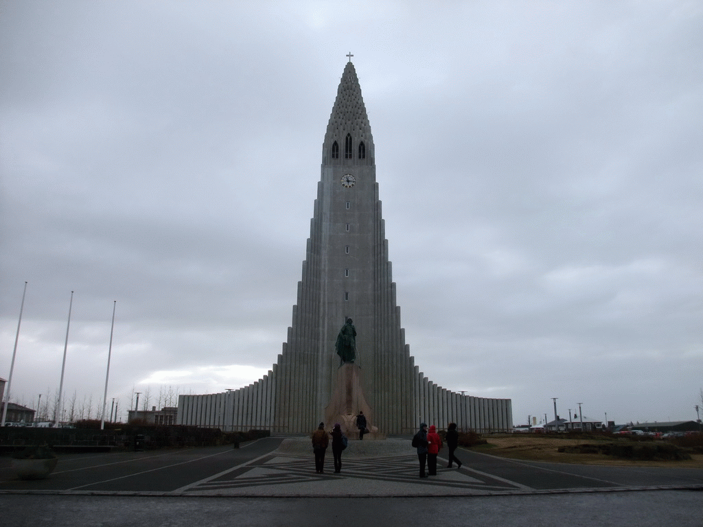 Statue of Leif Ericson at the Eriksgata street and the front of the Hallgrímskirkja church