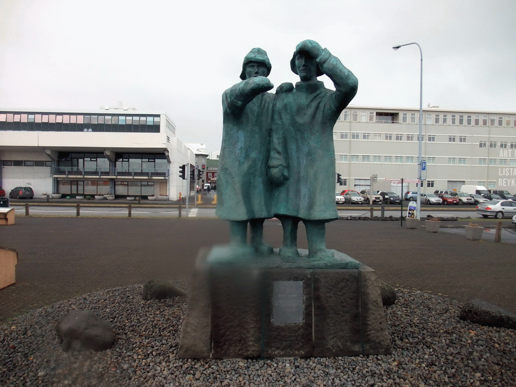 Sculpture `Looking Seawards` by Ingi Þ. Gíslason at the Geirsgata street