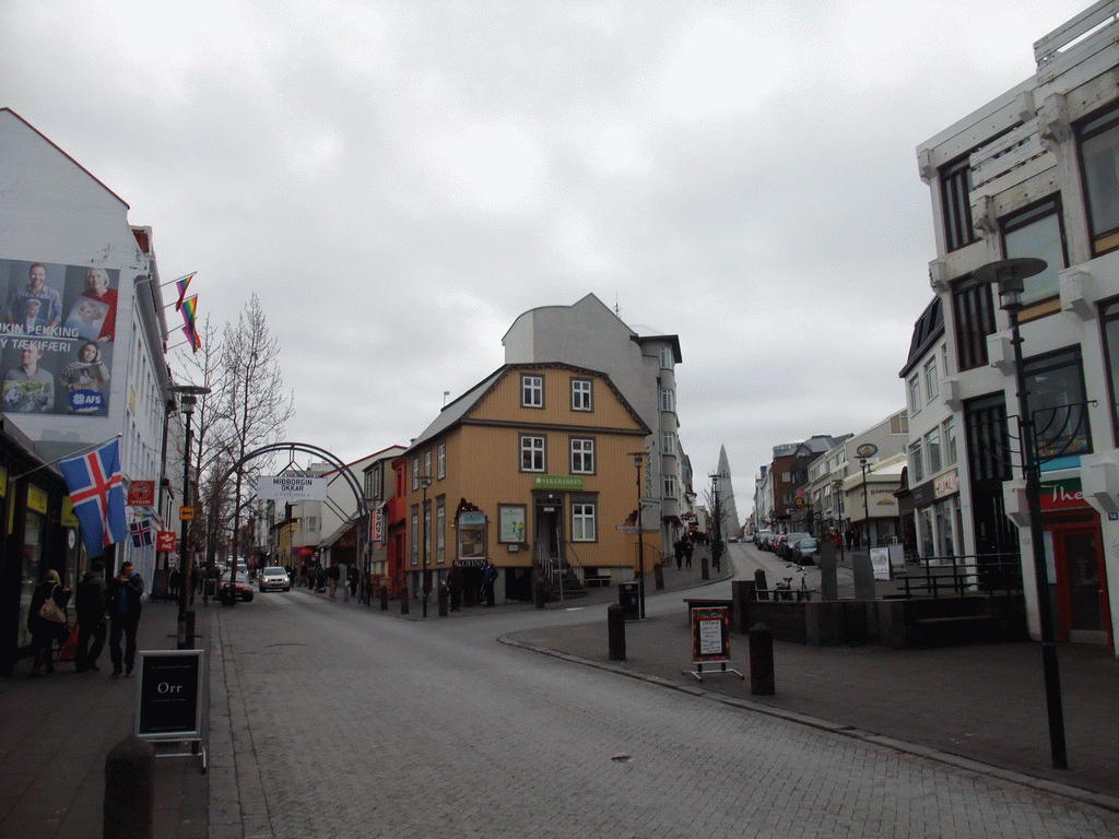 The west side of the Laugavegur street and the Skólavörðustígur street