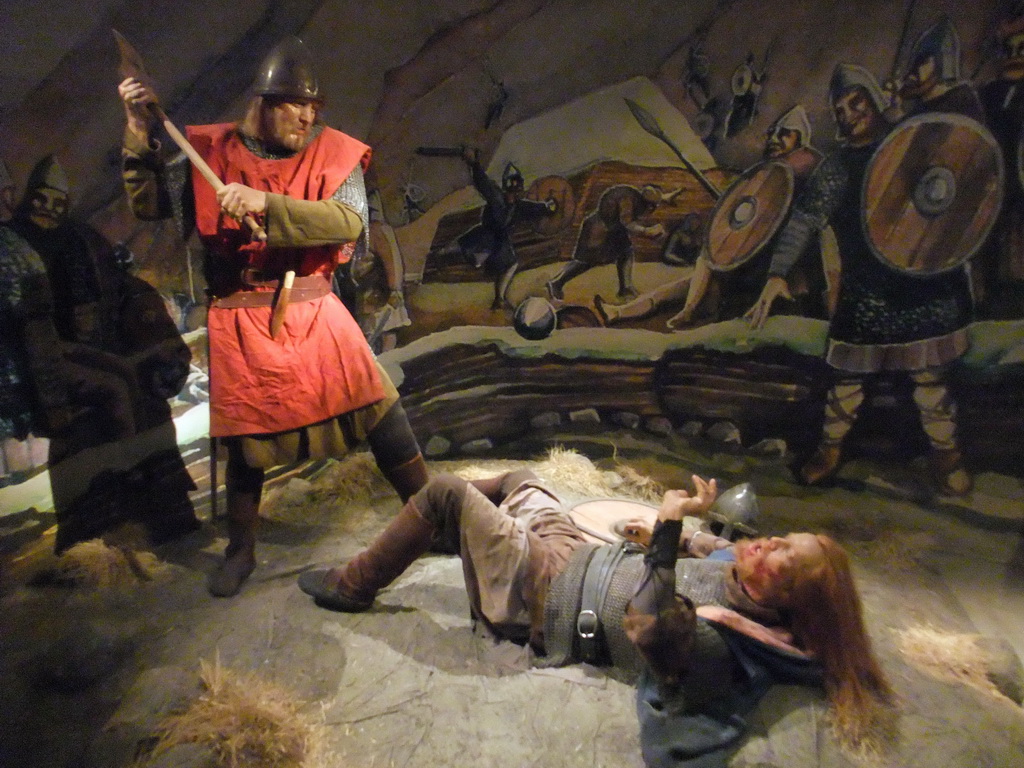 Wax statues of Sturla Sighvatsson and Gissur Þorvaldsson during the Battle at Örlygsstaðir, at the Saga Museum in the Perlan building
