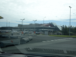 reykjavik_2_009 - 219 kb - 1024x768 - Front of Keflavik International Airport, viewed from the rental car on the Reykjanesbraut road Front of Keflavik International Airport, viewed from the rental car on the Reykjanesbraut road